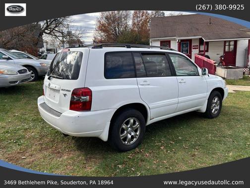 White 2005 Toyota Highlander Base