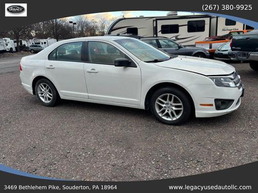 White Suede 2012 Ford Fusion SE
