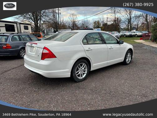 White Suede 2012 Ford Fusion SE