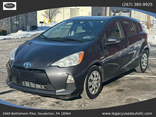 Black 2014 Toyota Prius c One