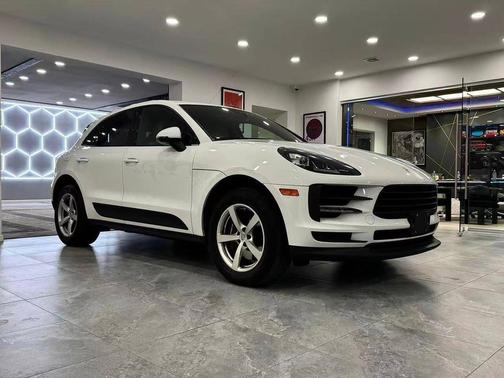 2021 Porsche Macan Base AWD 4dr SUV