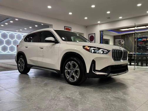 2024 BMW X1 xDrive28i