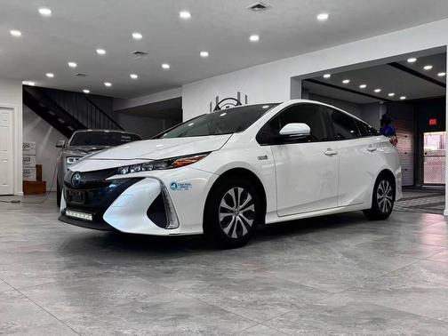 2021 Toyota Prius Prime XLE