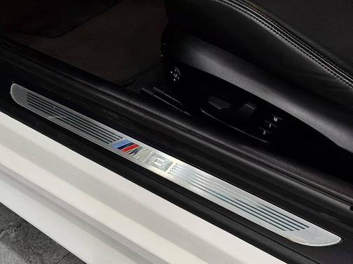 2011 BMW M3 Base