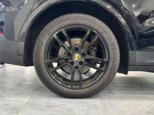 2019 Porsche Cayenne S
