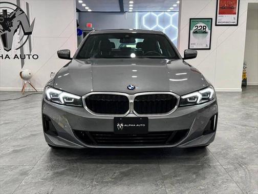 2024 BMW 330 i xDrive