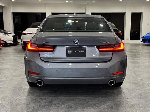 2024 BMW 330 i xDrive