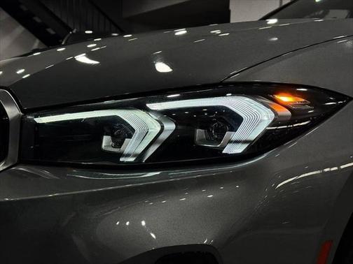 2024 BMW 330 i xDrive