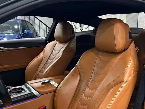 Carbon Black Metallic 2019 BMW M850 xDrive