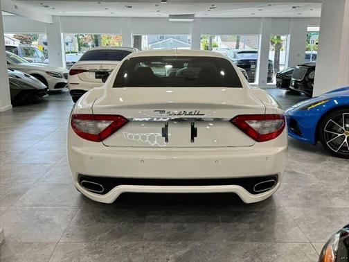 2012 Maserati GranTurismo S Auto