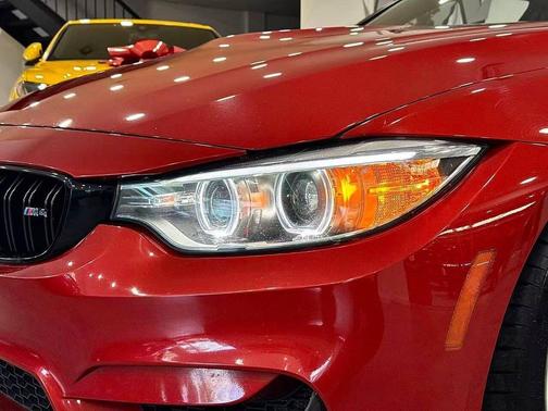 Sakhir Orange Metallic 2016 BMW M4 Base