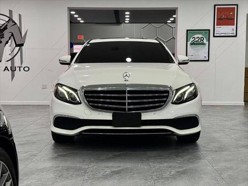 2017 Mercedes-Benz E-Class E 300 4MATIC