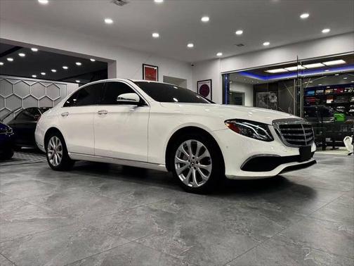 2017 Mercedes-Benz E-Class E 300 4MATIC