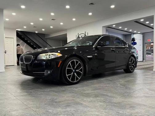 Black Sapphire Metallic 2013 BMW 535 xDrive