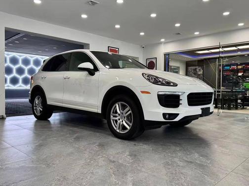 2018 Porsche Cayenne S