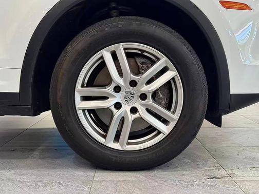 2018 Porsche Cayenne S