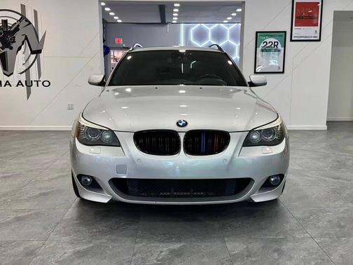 Titanium Silver Metallic 2010 BMW 535 xDrive