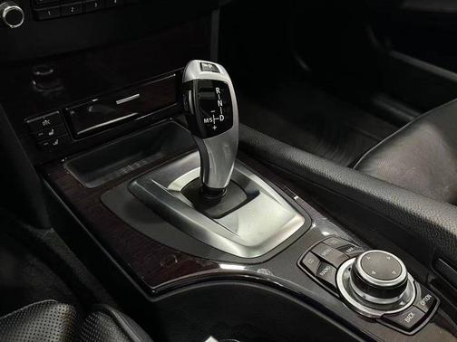 Titanium Silver Metallic 2010 BMW 535 xDrive
