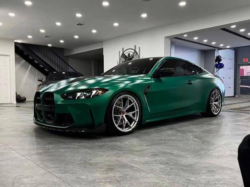 BMW Individual Frozen Isle of Green Metallic 2025 BMW M4 Base
