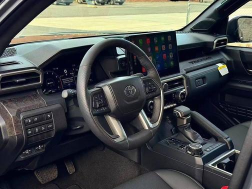 2024 Toyota Tacoma Limited