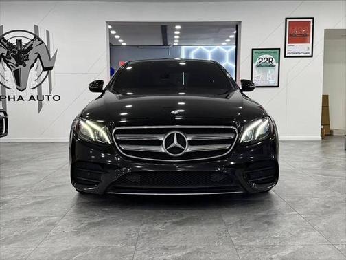 2017 Mercedes-Benz E-Class 4MATIC
