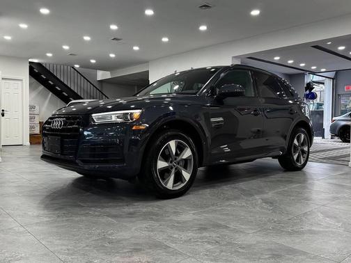 2020 Audi Q5 45 Premium