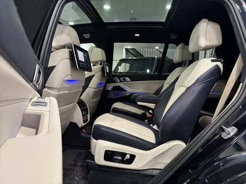 2019 BMW X7 xDrive50i