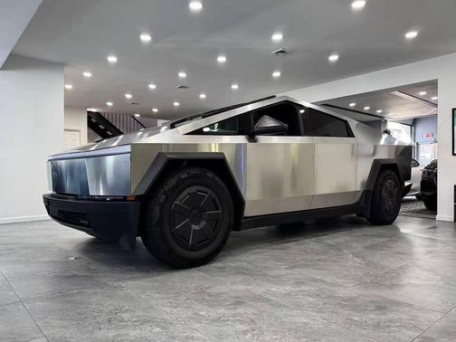 2024 Tesla Cybertruck All-Wheel Drive