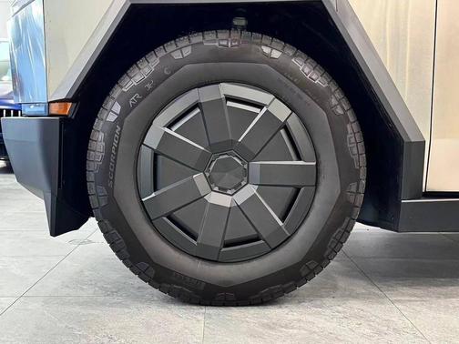 2024 Tesla Cybertruck All-Wheel Drive