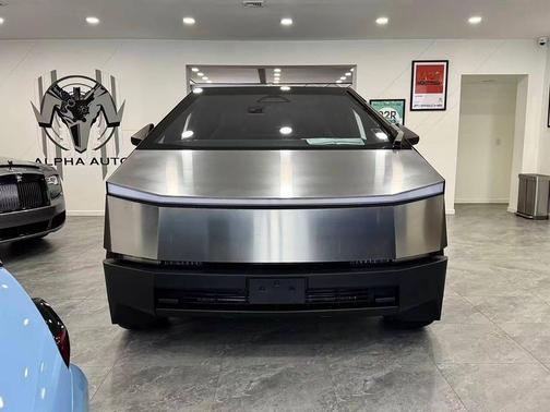 2024 Tesla Cybertruck All-Wheel Drive