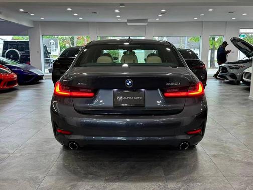 Mineral Gray Metallic 2021 BMW 330 xDrive