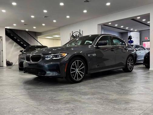 Mineral Gray Metallic 2021 BMW 330 xDrive