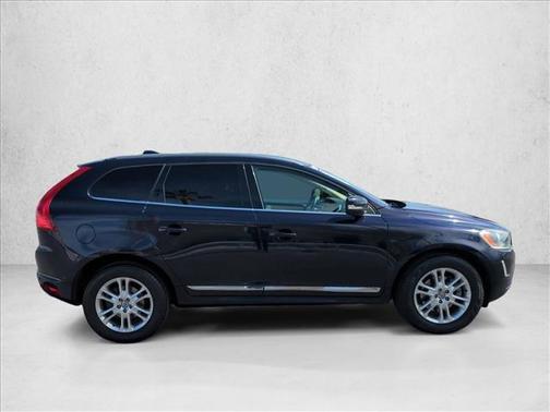 2016 Volvo XC60 T5 Drive-E Premier
