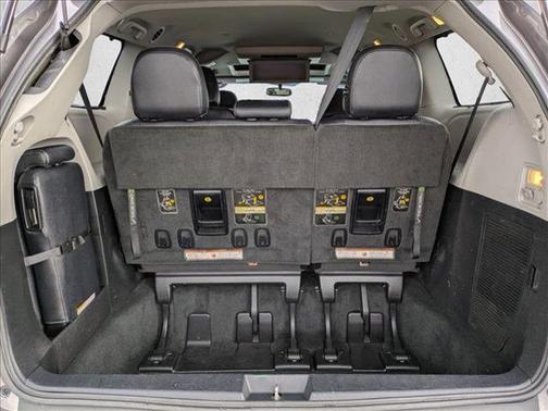 2016 Toyota Sienna SE Premium