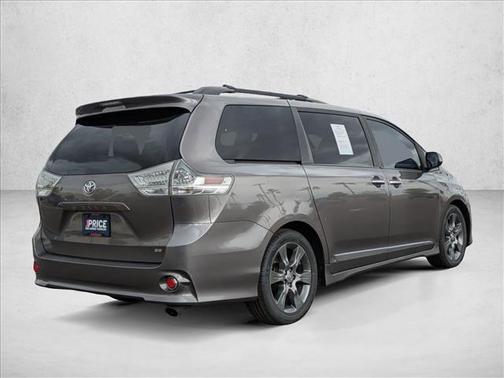 2016 Toyota Sienna SE Premium