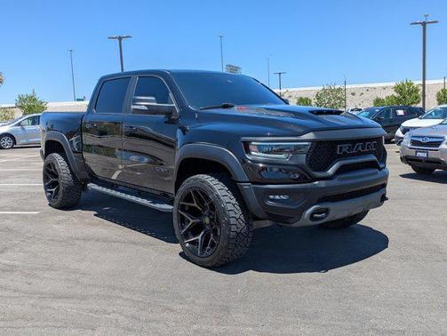 Diamond Black Crystal Pearlcoat 2022 RAM 1500 TRX
