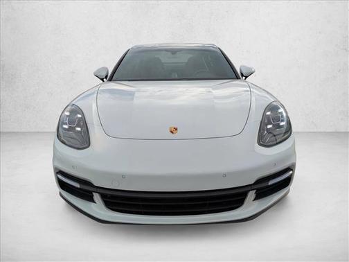 2018 Porsche Panamera 4S