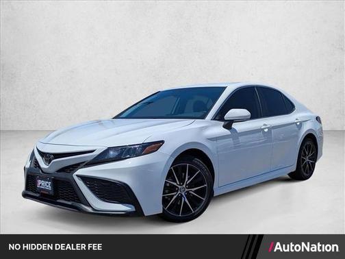 Ice Cap 2023 Toyota Camry SE