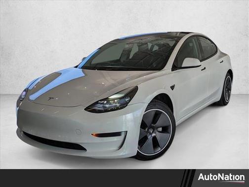 2022 Tesla Model 3 Standard Range