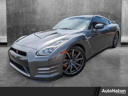 2015 Nissan GT-R Premium