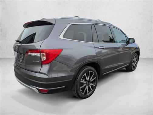 2020 Honda Pilot Touring 8-Passenger