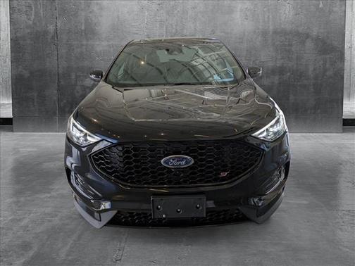 2021 Ford Edge ST