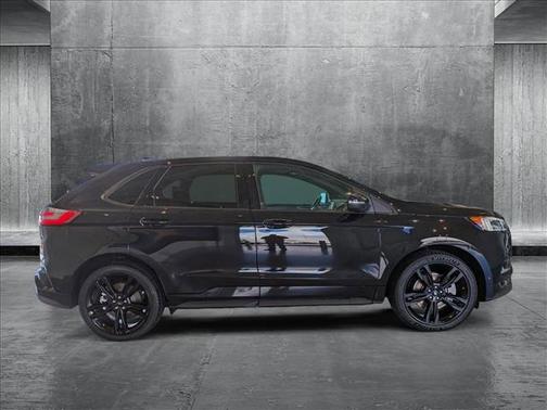 2021 Ford Edge ST