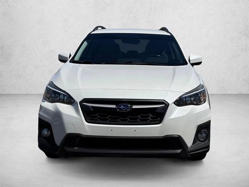 Crystal White Pearl 2019 Subaru Crosstrek 2.0i Premium