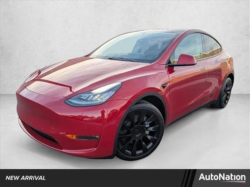 2022 Tesla Model Y Long Range Dual Motor All-Wheel Drive