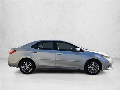 Classic Silver Metallic 2015 Toyota Corolla LE Plus