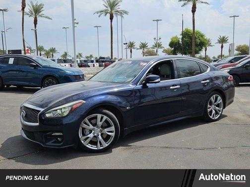 2019 INFINITI Q70 3.7 LUXE