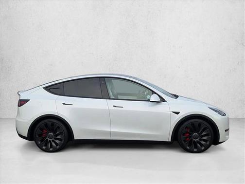 2022 Tesla Model Y Performance Dual Motor All-Wheel Drive