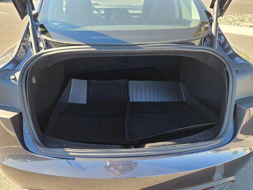 2024 Tesla Model 3 Standard Range