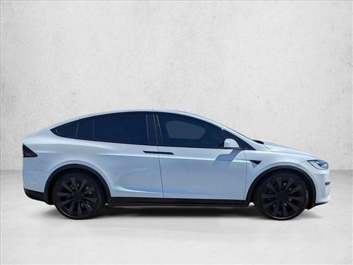 Pearl White Multi-Coat 2023 Tesla Model X Standard Range
